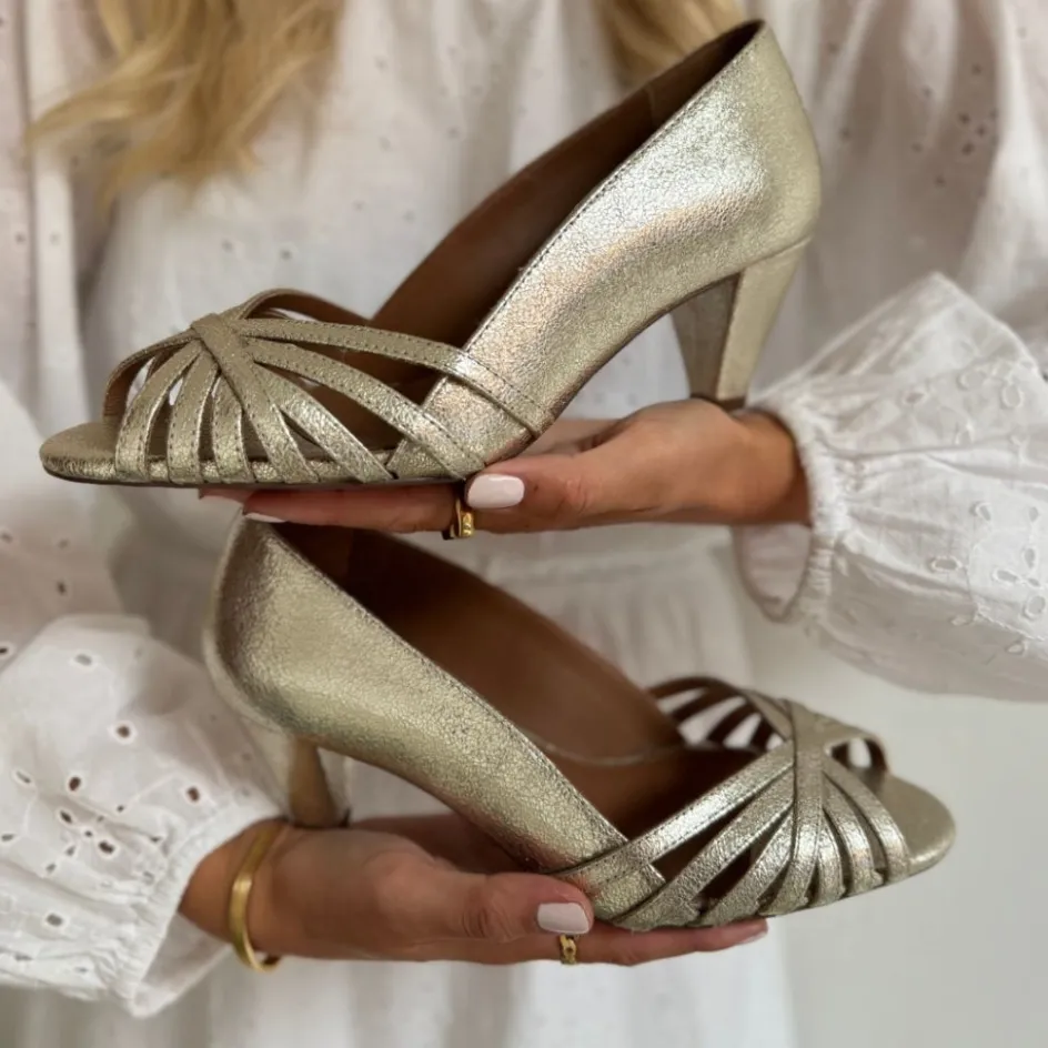 all_i_need__metallic__platino_3.webp Copenhagen Shoes Sandaler Med Hæl | Stiletter*ALL I NEED - METALLIC - Platino