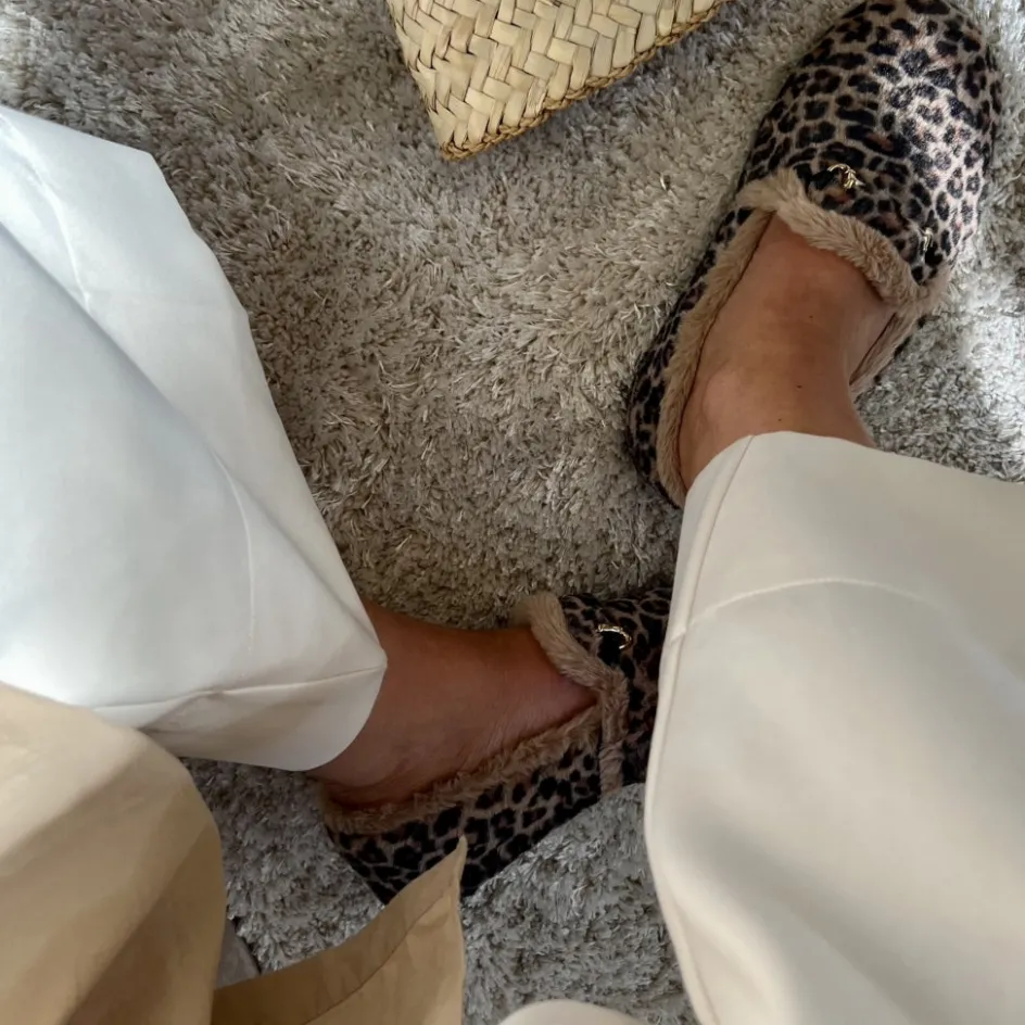 Copenhagen Shoes Hjemmesko*DREAMING - BLACK/BROWN LEOPARD Dreaminghomeslipper black brown leopard