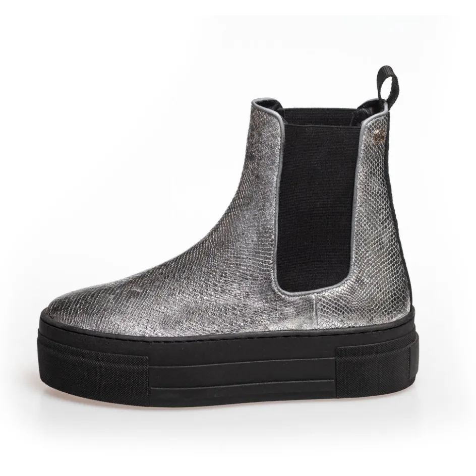 Copenhagen Shoes Chelsea Boots | Ankelstøvler*ENYA BOOT SILVER - Silver Snake Enyaboot silver boot silver snake