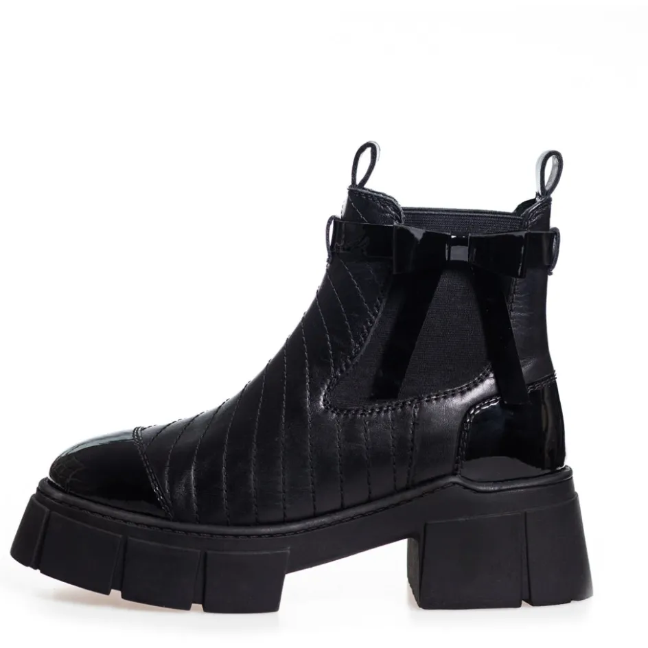 Copenhagen Shoes Ankelstøvler*FALLING - BLACK PATENT Fallingboot black patent
