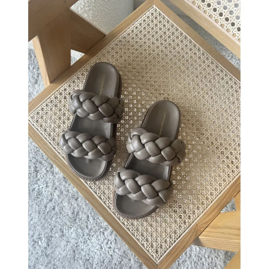 Copenhagen Shoes Flade Sandaler*FASHIONISTA 22 - Biscuit
