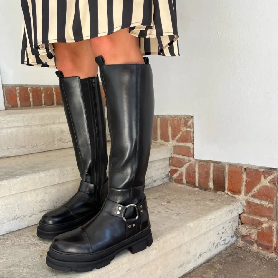 follow_and_rock__black_6.webp Copenhagen Shoes Lange Støvler*FOLLOW AND ROCK - Black