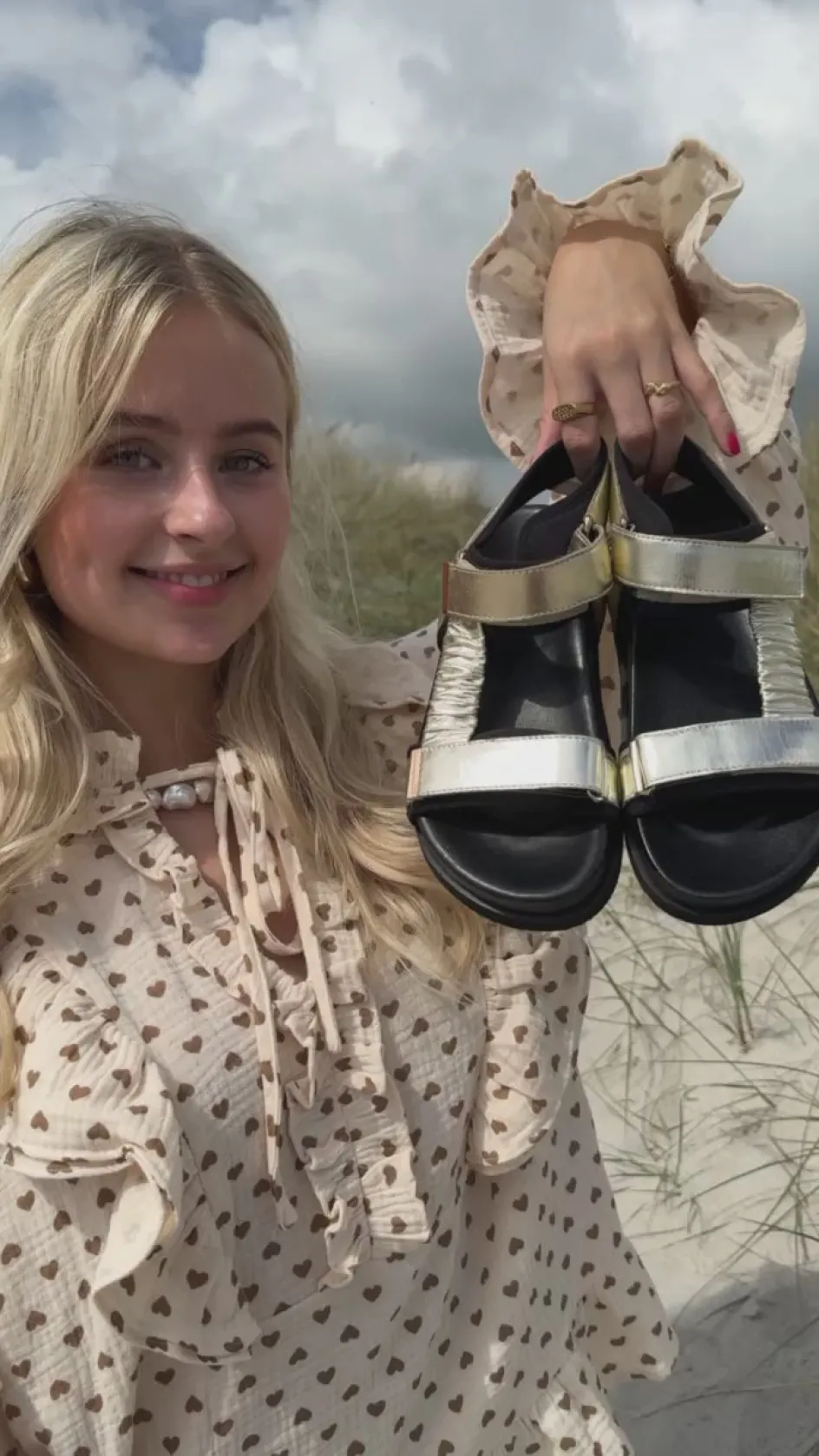 go_for_beach__gold_4.webp Copenhagen Shoes Flade Sandaler*GO FOR BEACH - Gold