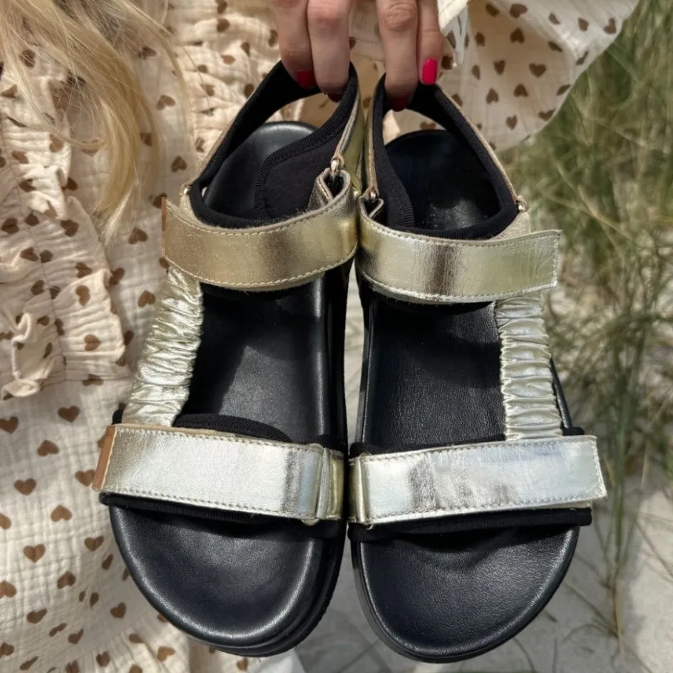 go_for_beach__gold_7.webp Copenhagen Shoes Flade Sandaler*GO FOR BEACH - Gold