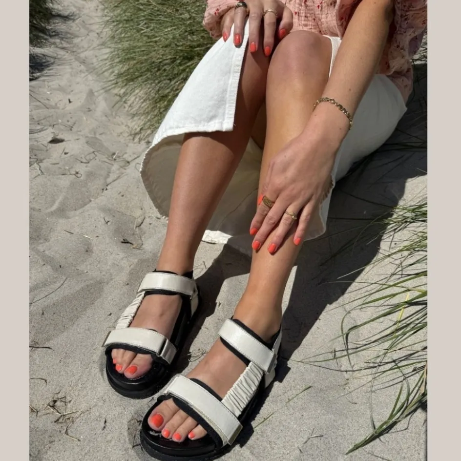 go_for_beach__nude_cloud_3.webp Copenhagen Shoes Flade Sandaler*GO FOR BEACH - NUDE (CLOUD) Nude cloud