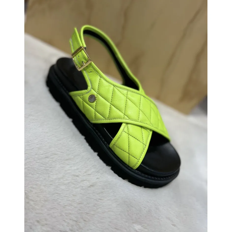 going_wild_neon__neon_green_2.webp Copenhagen Shoes Flade Sandaler*GOING WILD NEON - NEON GREEN Goingwild neon sandal neon green