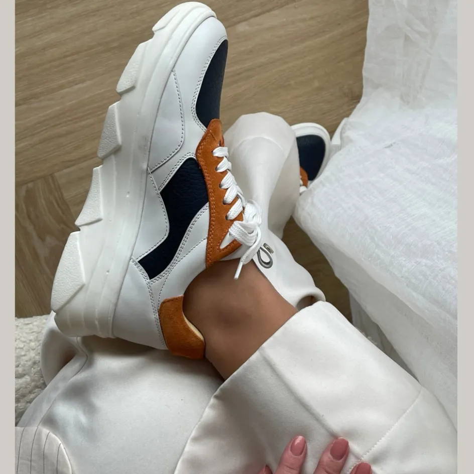 Copenhagen Shoes Sneakers*I AM ME - WHITE/ORANGE/NAVY White orange navy