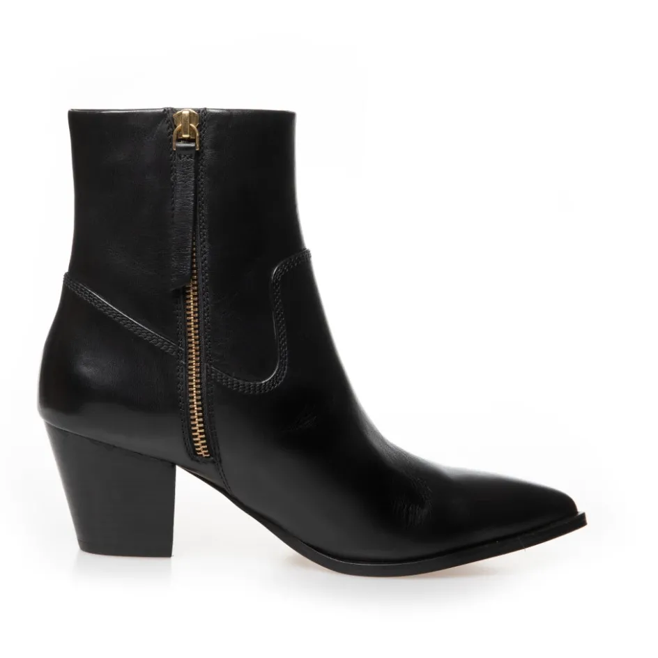 its_all_about_walking__black_3.webp Copenhagen Shoes Ankelstøvler*IT'S ALL ABOUT WALKING - BLACK Itsall about walking stoevler black