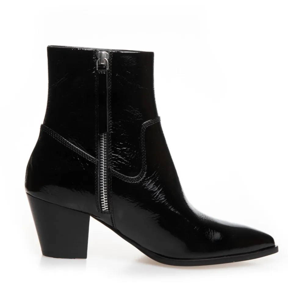 its_all_about_walking__patent__black_patent_2.webp Copenhagen Shoes Ankelstøvler*IT'S ALL ABOUT WALKING - PATENT - BLACK PATENT Itsall about walking patent stoevler black patent