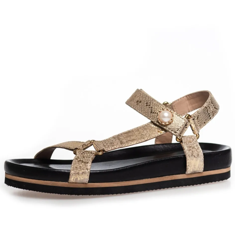 like_a_dream__gold_snake_4.webp Copenhagen Shoes Flade Sandaler*LIKE A DREAM - Gold Snake Likea dream sandal gold snake