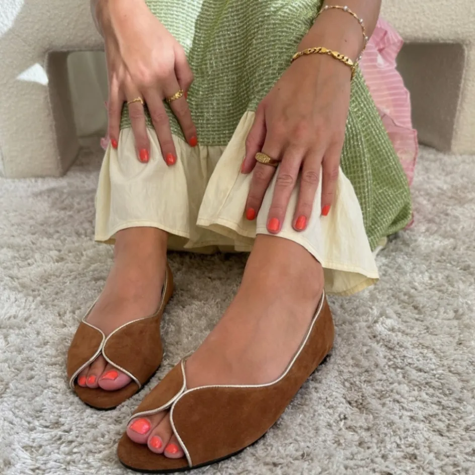 like_a_melody__suede__cognac_8.webp Copenhagen Shoes Ballerinasko*LIKE A MELODY - SUEDE - Cognac
