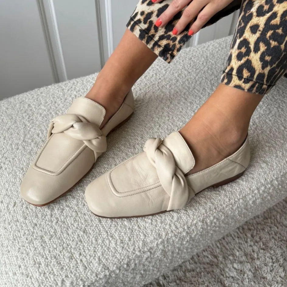 Copenhagen Shoes Loafers*LIKE FAIRY TALES - OFF WHITE (BRICH) Likefairy tales loafer off white brich