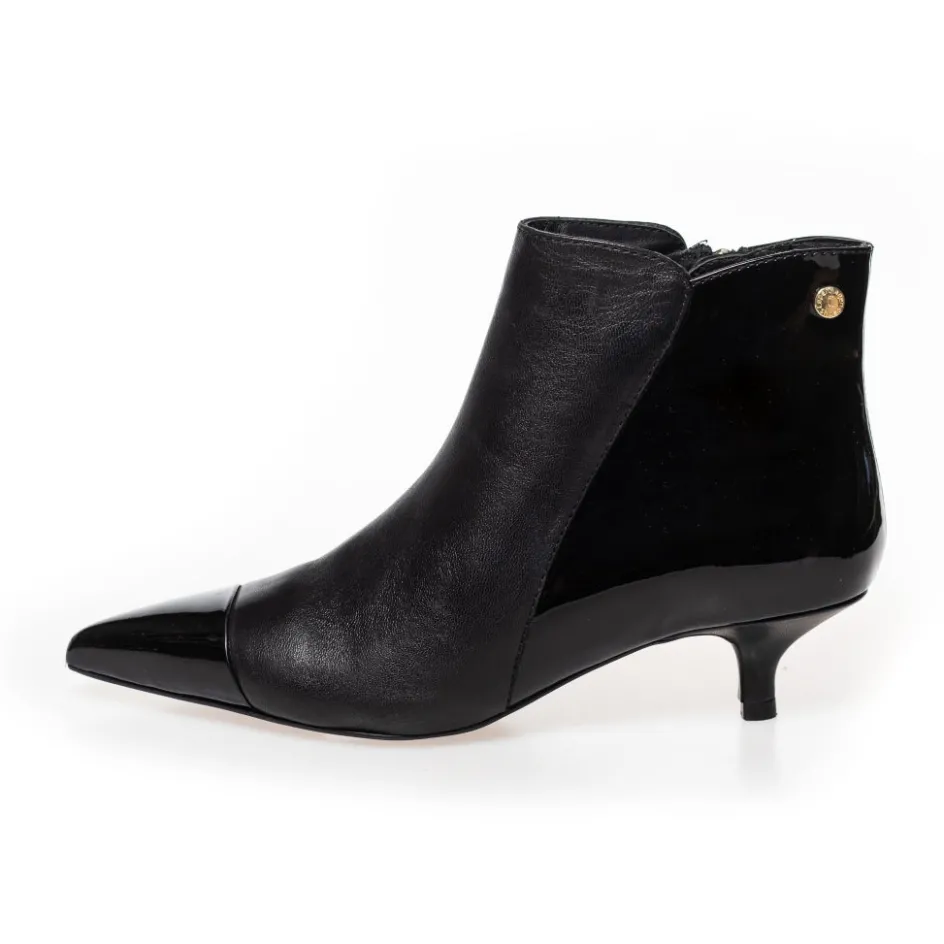 milan_girl__black_patent_5.webp Copenhagen Shoes Støvler Med Hæl | Ankelstøvler*MILAN GIRL - BLACK PATENT Milangirl boot black patent