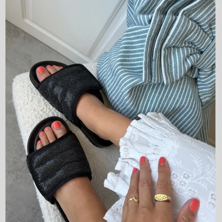 Copenhagen Shoes Flade Sandaler*MOVE WITH ME - Black
