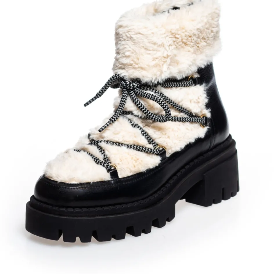 my_winter_boots__blackoff_white_1.webp Copenhagen Shoes Ankelstøvler*MY WINTER BOOTS - BLACK/OFF WHITE Mywinter boots boot black off white