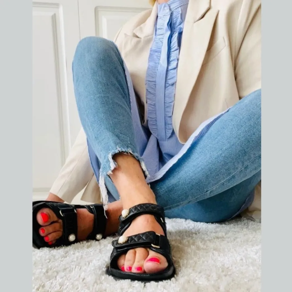 Copenhagen Shoes Flade Sandaler*PEARL Copenhagenshoes By Josefine Valentin - Black Pearlsandal black