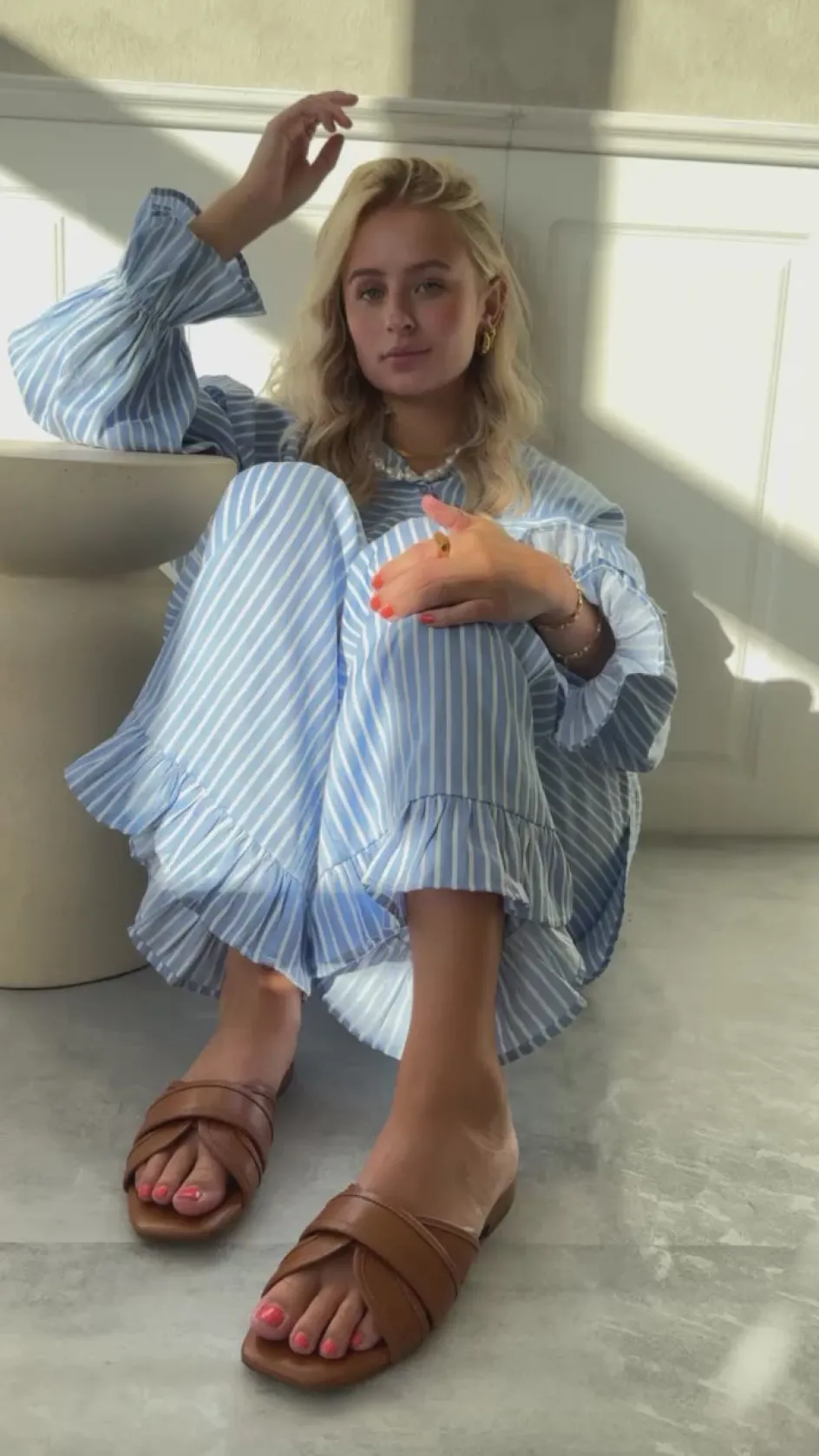 smile_and_dance__cognac_5.webp Copenhagen Shoes Flade Sandaler*SMILE AND DANCE - Cognac