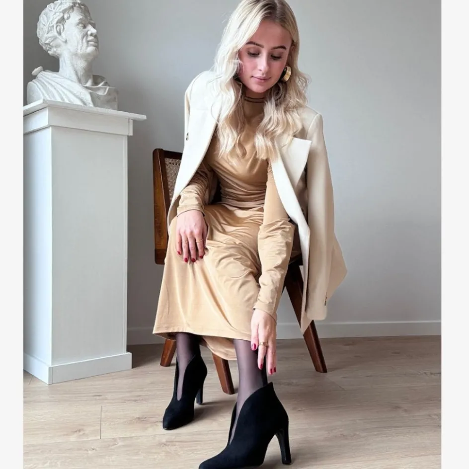 sus__black_8.webp Copenhagen Shoes Støvler Med Hæl | Ankelstøvler*SUS - Black Susheels black