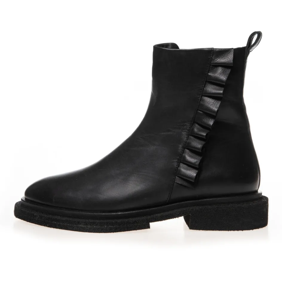 the_fashion_vibe__black_6.webp Copenhagen Shoes Ankelstøvler*THE FASHION VIBE - BLACK Thefashion vibe stoevler black