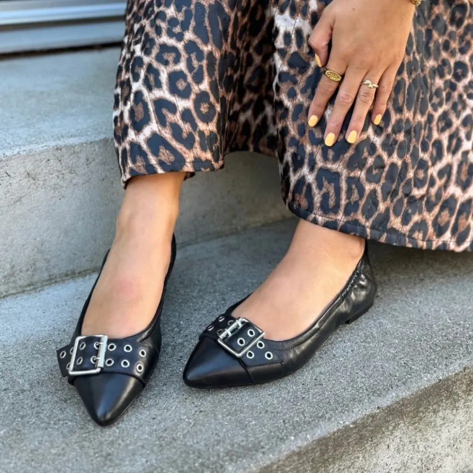 the_reason_why_blk__black_7.webp Copenhagen Shoes Ballerinasko*THE REASON WHY BLK. - Black