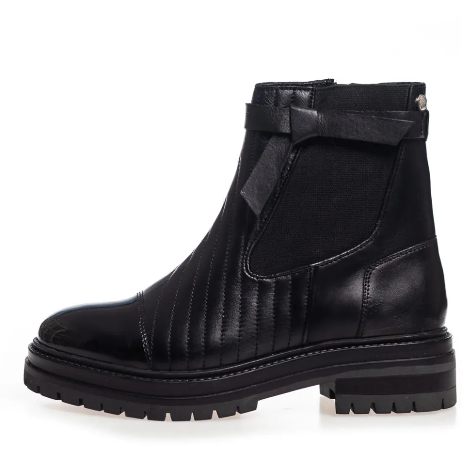 Copenhagen Shoes Chelsea Boots | Ankelstøvler*WHEN AUTUMN COMES - BLACK PATENT Whenautumn comes boot black patent